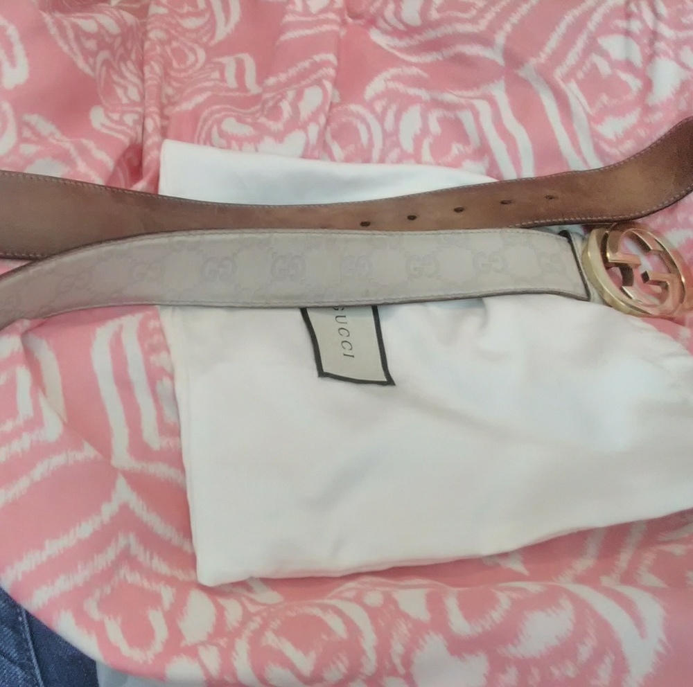 Gucci belt